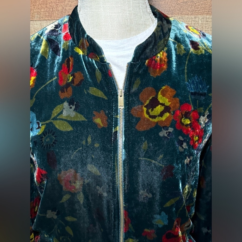 LOFT Green Velvet Floral Bomber Jacket Women’s size XS - Picture 6 of 10